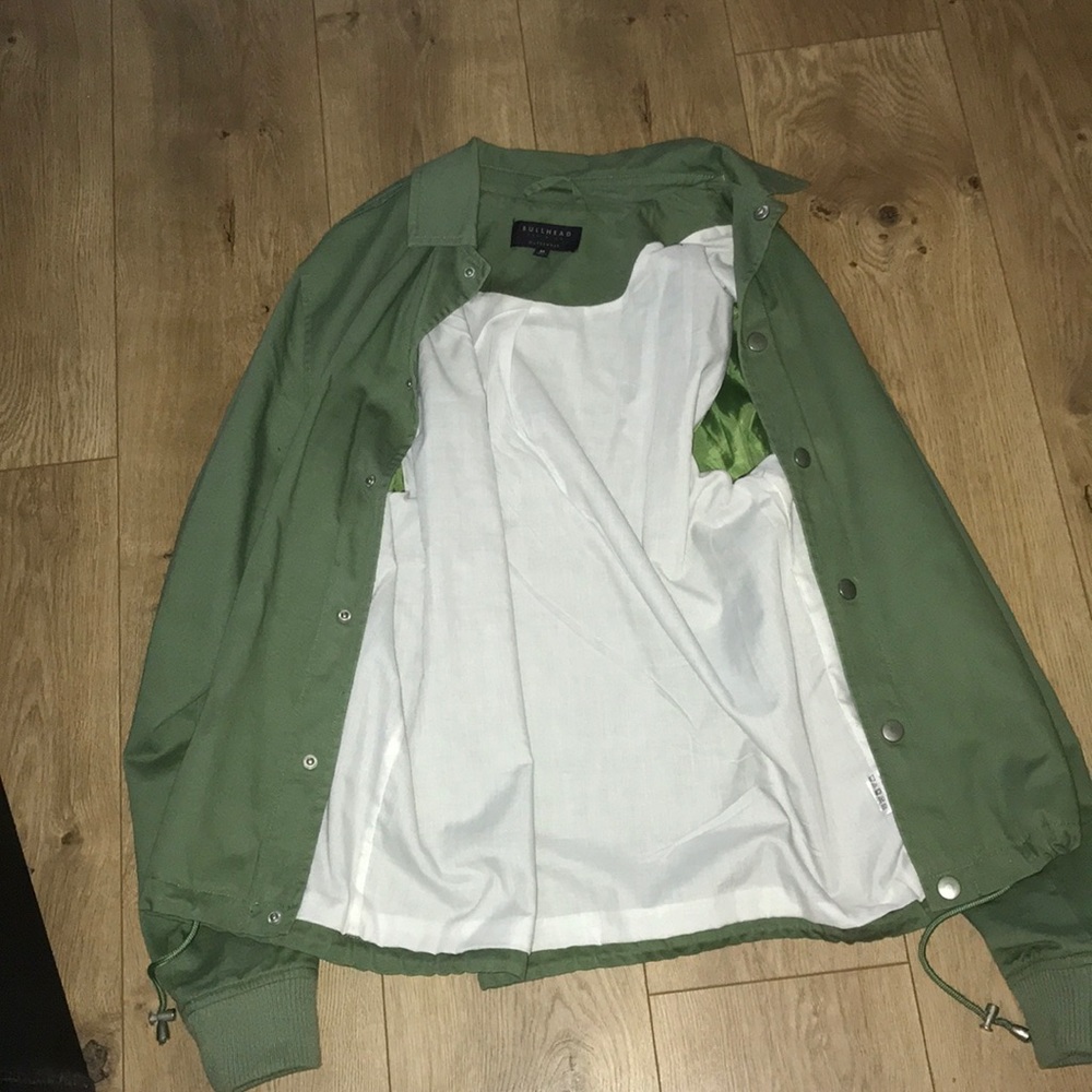 Green bullhead jacket